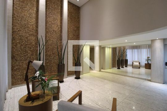 Hall de Entrada de kitnet/studio à venda com 1 quarto, 43m² em Vila Olímpia, São Paulo
