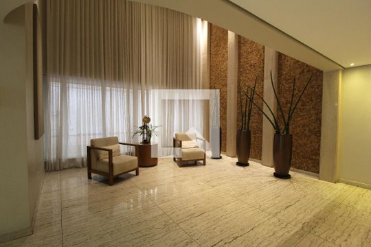 Hall de Entrada de kitnet/studio à venda com 1 quarto, 43m² em Vila Olímpia, São Paulo