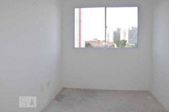 Apartamento para alugar com 2 quartos, 45m² em Del Castilho, Rio de Janeiro