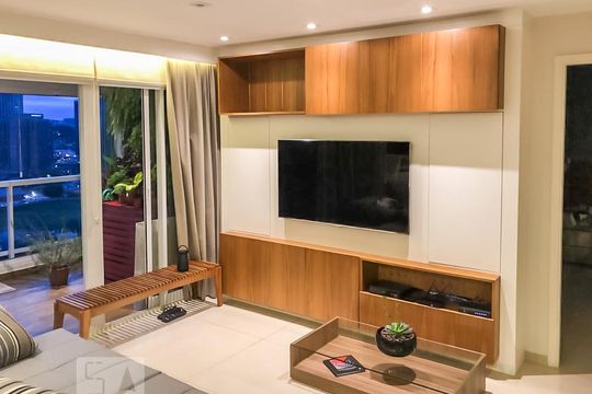 Apartamento à venda com 1 quarto, 70m² em Brooklin Paulista, São Paulo
