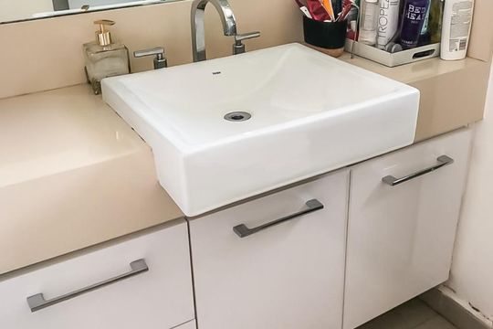 Banheiro Suíte de apartamento à venda com 1 quarto, 70m² em Brooklin Paulista, São Paulo