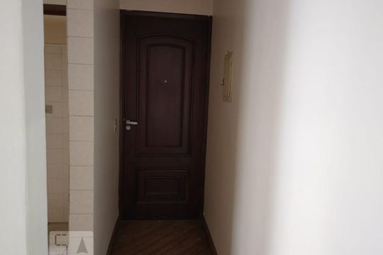 Corredor de apartamento à venda com 2 quartos, 52m² em Jardim Celeste, São Paulo