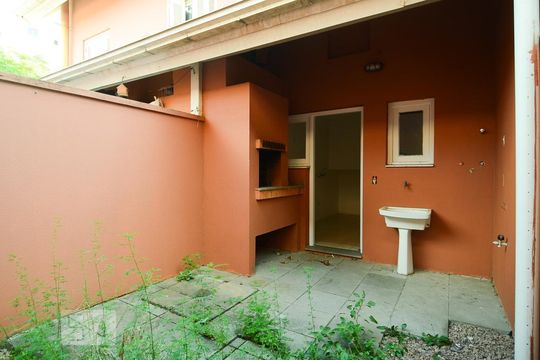 Área de Serviço de casa de condomínio à venda com 3 quartos, 110m² em Teresópolis, Porto Alegre