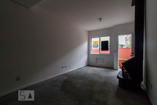 Casa de Condomínio à venda com 3 quartos, 110m² em Teresópolis, Porto Alegre