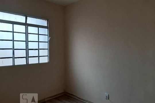 Quarto 1 de casa à venda com 2 quartos, 70m² em Vila Cloris, Belo Horizonte