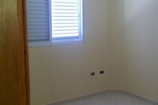 QUARTO de casa de condomínio à venda com 3 quartos, 81m² em Vila Pereira Cerca, São Paulo