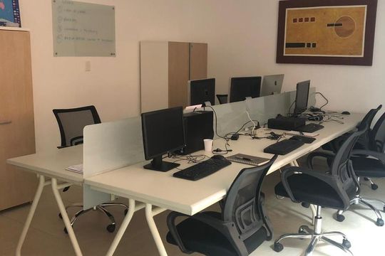 Quarto/ Sala de casa para alugar com 4 quartos, 440m² em Morumbi, São Paulo