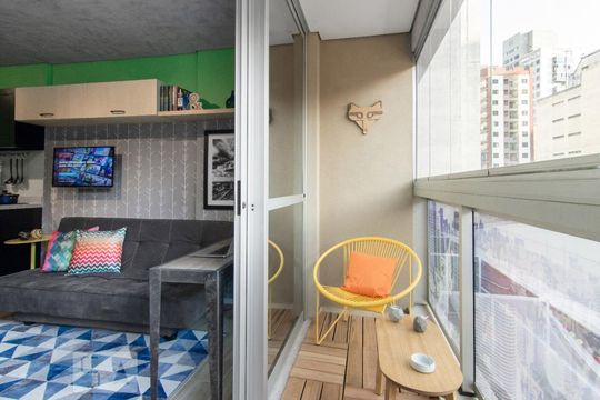 Sala e Varanda de kitnet/studio para alugar com 1 quarto, 22m² em Consolação, São Paulo