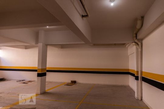 Garagem de apartamento à venda com 3 quartos, 139m² em Itapoã, Belo Horizonte