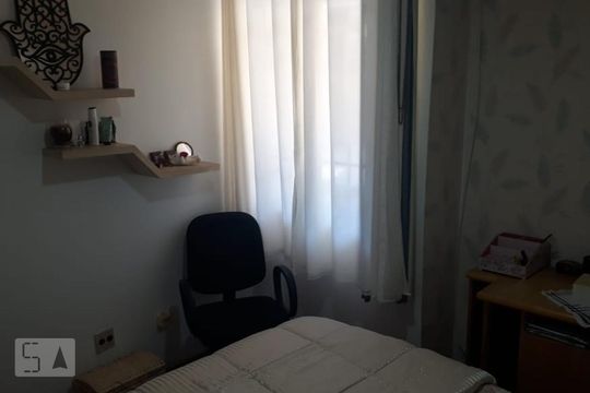 Quarto 1 de apartamento para alugar com 3 quartos, 49m² em Santa Felicidade, Curitiba