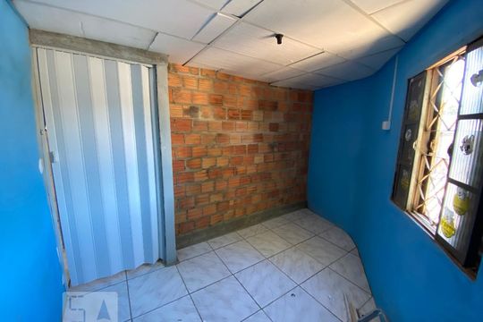 Quarto 1 de casa para alugar com 2 quartos, 65m² em Campestre, São Leopoldo