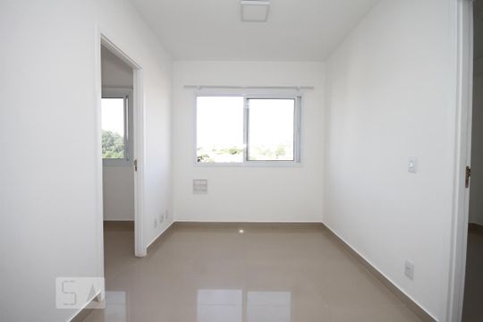 Apartamento para alugar com 2 quartos, 33m² em Cambuci, São Paulo