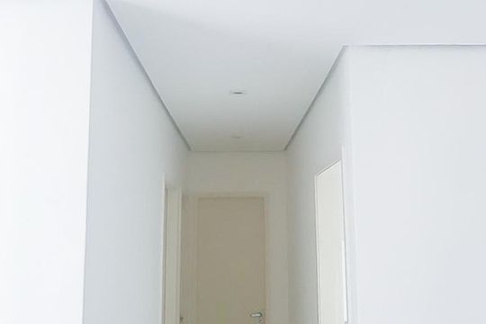 Corredor de apartamento à venda com 2 quartos, 54m² em Jardim das Samambaias, Jundiaí