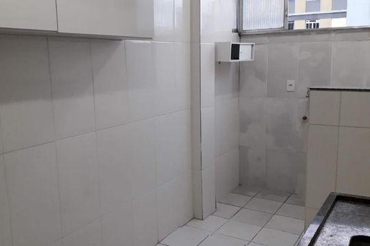 Cozinha de kitnet/studio para alugar com 1 quarto, 56m² em Bela Vista, São Paulo