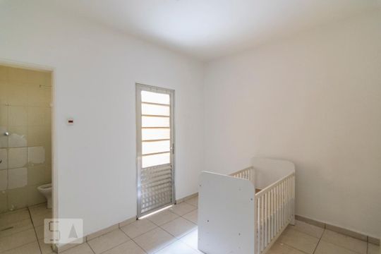 Quarto de apartamento à venda com 7 quartos, 450m² em Vila Camilópolis, Santo André