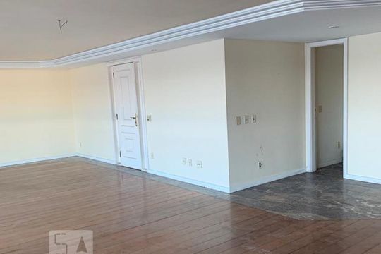 Sala da Cobertura de apartamento para alugar com 4 quartos, 700m² em Ingá, Niterói