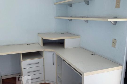 Escritório de apartamento para alugar com 4 quartos, 700m² em Ingá, Niterói