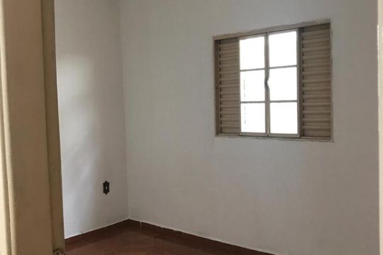 quarto 3 de casa para alugar com 3 quartos, 130m² em Jardim García, Campinas