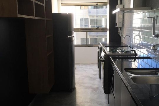 Cozinha de apartamento para alugar com 1 quarto, 71m² em Jardim Fonte do Morumbi, São Paulo