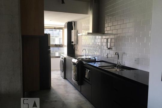 Cozinha de apartamento para alugar com 1 quarto, 71m² em Jardim Fonte do Morumbi, São Paulo