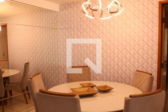 Sala de Jantar de apartamento para alugar com 3 quartos, 102m² em Jardim Goiás, Goiânia