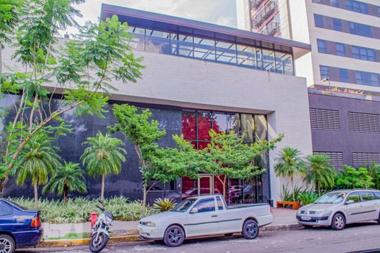 Fachada do Condomínio de kitnet/studio à venda com 1 quarto, 69m² em Petrópolis, Porto Alegre