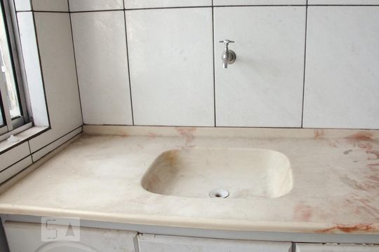 Cozinha de kitnet/studio para alugar com 1 quarto, 20m² em Jardim Japão, São Paulo