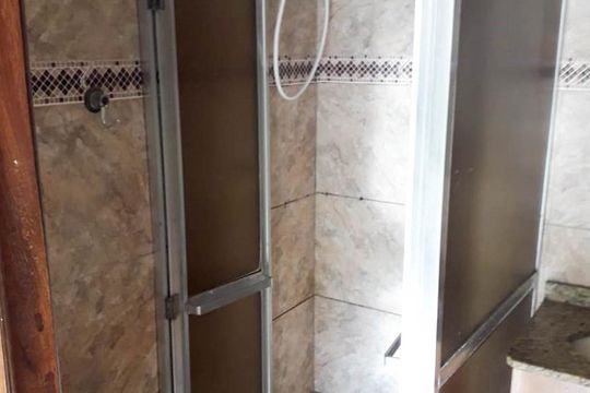 Banheiro de apartamento para alugar com 2 quartos, 40m² em Cachambi, Rio de Janeiro