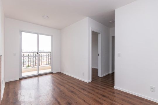 Apartamento para alugar com 2 quartos, 54m² em Vila Taquari, São Paulo