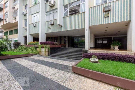 Fachada do Condomínio de apartamento para alugar com 2 quartos, 70m² em Santa Rosa, Niterói