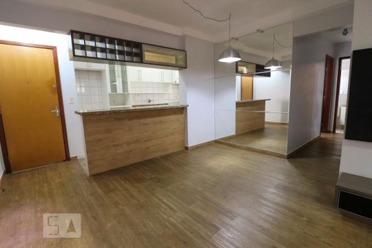 Sala de apartamento para alugar com 3 quartos, 85m² em Alto da Glória, Goiânia