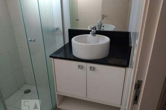 Banheiro de apartamento à venda com 3 quartos, 70m² em Limão, São Paulo