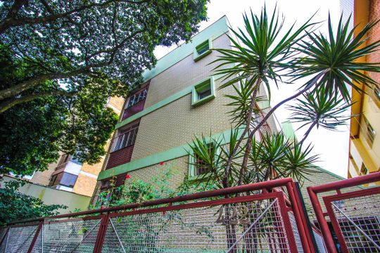 Fachada de apartamento para alugar com 3 quartos, 123m² em Cruzeiro, Belo Horizonte