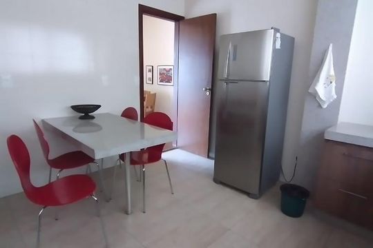 Apartamento para alugar com 3 quartos, 80m² em Funcionários, Belo Horizonte