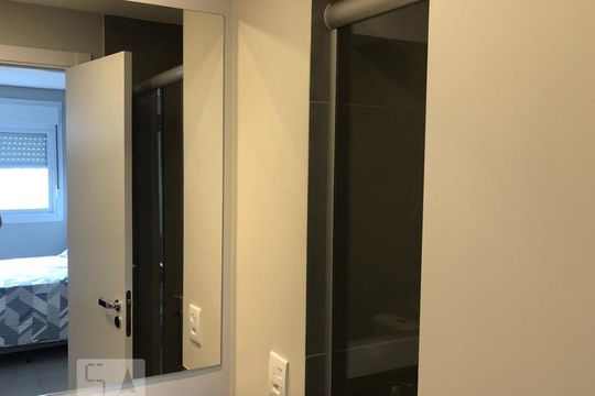 Banheiro de kitnet/studio à venda com 1 quarto, 40m² em Centro, Canoas