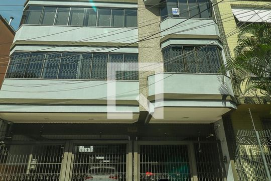 Fachada de apartamento para alugar com 3 quartos, 105m² em Floresta, Porto Alegre