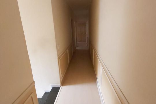 Corredor de casa para alugar com 4 quartos, 250m² em Vila Prudente, São Paulo