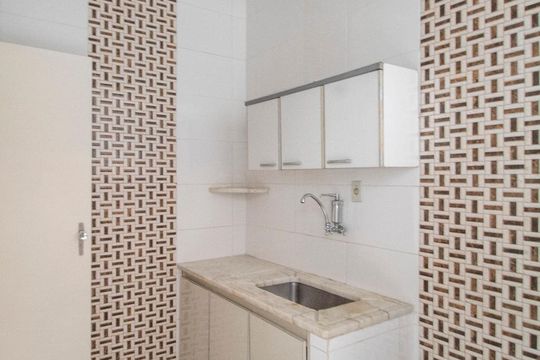 Cozinha de apartamento para alugar com 3 quartos, 100m² em Savassi, Belo Horizonte