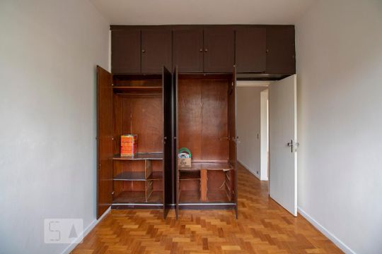 Quarto 01 de apartamento para alugar com 3 quartos, 100m² em Savassi, Belo Horizonte