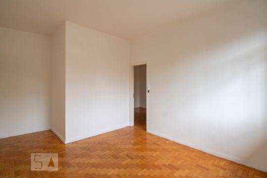Sala de apartamento para alugar com 3 quartos, 100m² em Savassi, Belo Horizonte