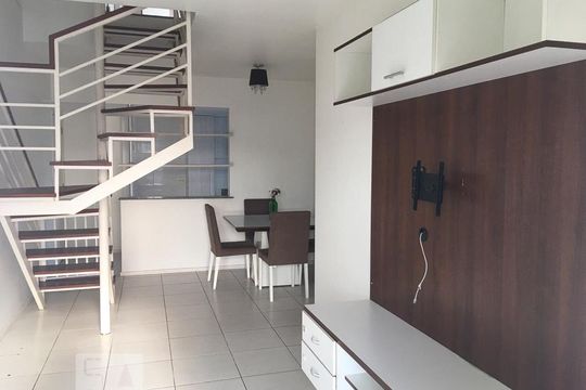 Apartamento para alugar com 3 quartos, 136m² em Taquara, Rio de Janeiro