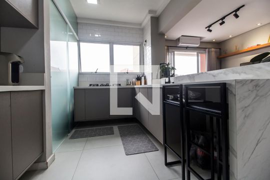 Cozinha de apartamento para alugar com 3 quartos, 80m² em Vila São João, Barueri