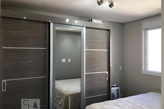 Suíte de apartamento à venda com 2 quartos, 62m² em Vila Anastácio, São Paulo