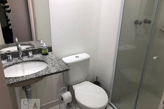 Banheiro Suíte de apartamento à venda com 2 quartos, 62m² em Vila Anastácio, São Paulo