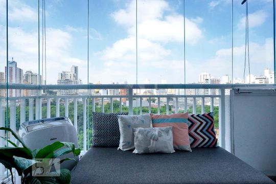 varanda de apartamento à venda com 2 quartos, 43m² em Barra Funda, São Paulo