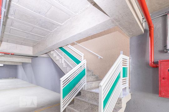 Garagem  de apartamento para alugar com 1 quarto, 40m² em Vila Ré, São Paulo