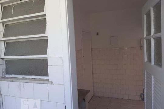 Área de Serviço de apartamento à venda com 2 quartos, 63m² em Santa Rosa, Niterói