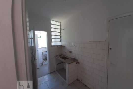 Cozinha de apartamento à venda com 2 quartos, 63m² em Santa Rosa, Niterói