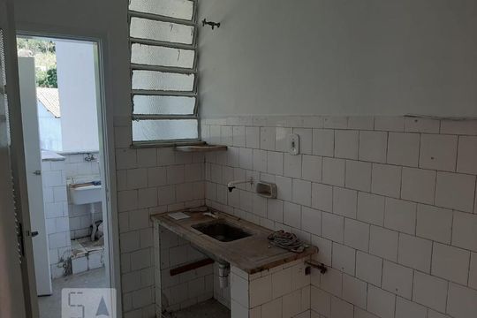Cozinha de apartamento à venda com 2 quartos, 63m² em Santa Rosa, Niterói