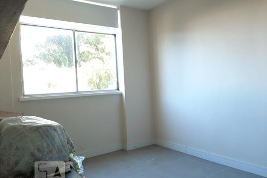 Quarto 1 de apartamento para alugar com 2 quartos, 65m² em Santa Rosa, Niterói